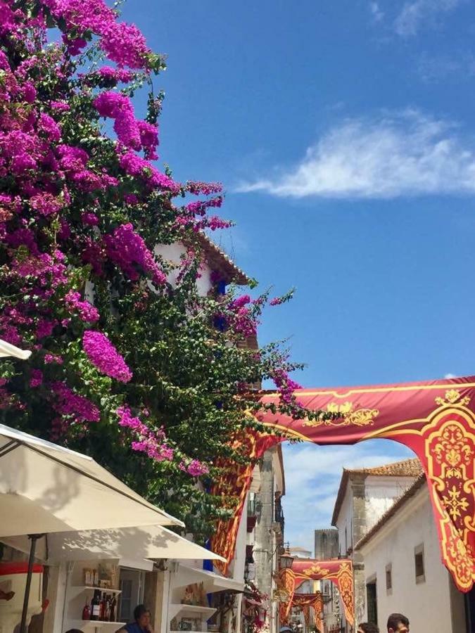 فيلا Casa De Ferias Josefa D'Óbidos المظهر الخارجي الصورة